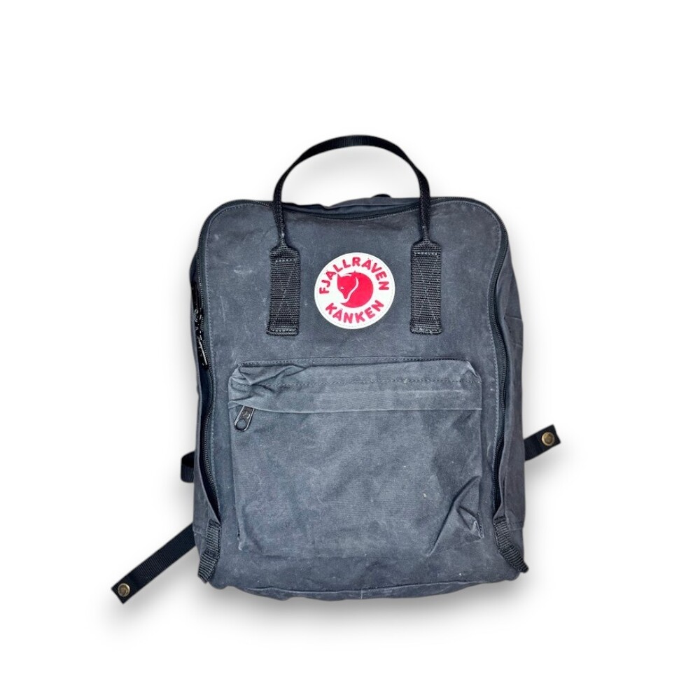 Black Everyday Laptop Travel Backpack 16L
